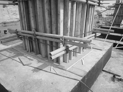 建筑工程模板工程设计安装及钢管支架构造安全技术培训讲义(320页)